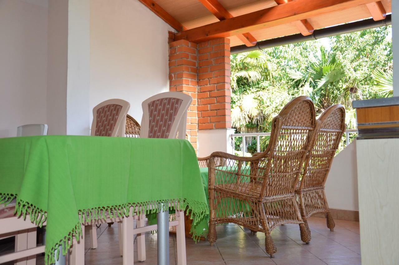 Apartamento Hous Mira Poreč Exterior foto